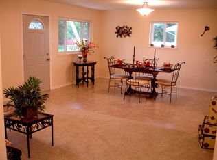 530 Yellowstone Rd, Colorado Springs, CO 80910