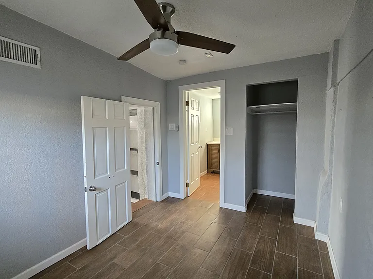 1412 N Campbell St — Photo 5