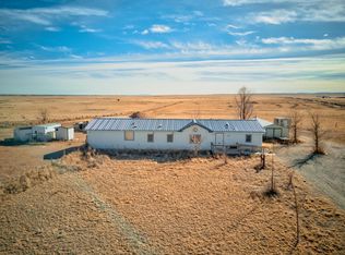 654 Dinkle Rd, Edgewood, NM 87015