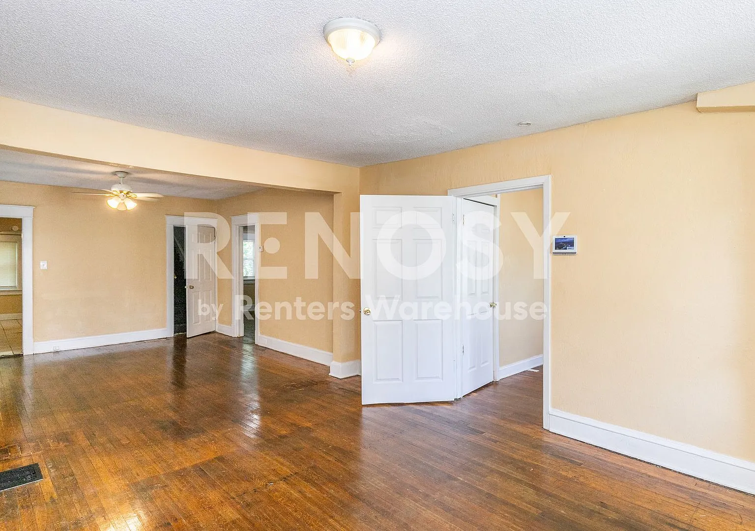 3 bed 1 bath Home — Photo 3
