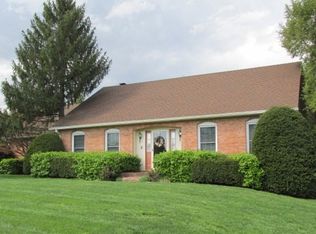 1911 Greenbrier Dr, Mount Vernon, IN 47620