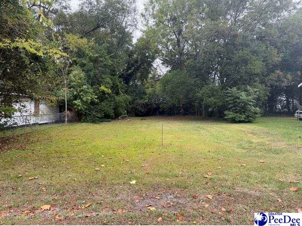 818 Commander St, Florence, SC 29506
