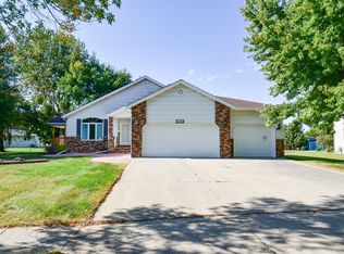 1408 Maple Ln, West Fargo, ND 58078