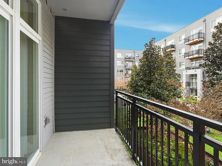 145 Riverhaven Dr #214 — Photo 17
