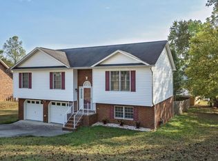 177 Ashley Dr, Mt Carmel, TN 37645