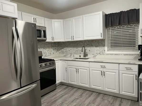 6126 Washington Street image 3 of 7