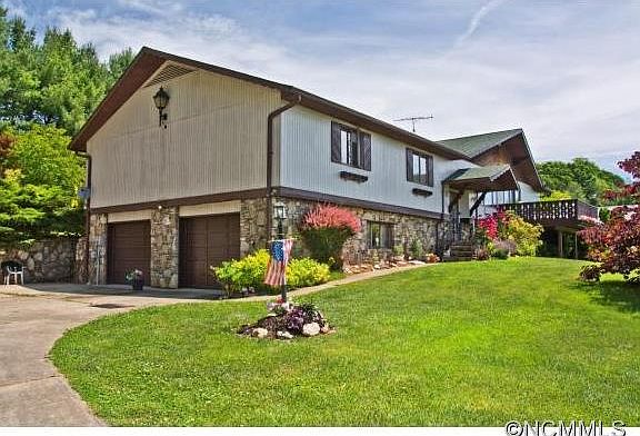 Mountain View Estates