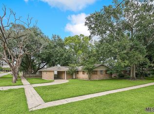 8435 S Essen Heights Ct, Baton Rouge, LA 70809