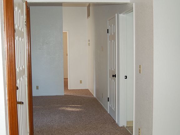 3rd image of 4850 W Westgate Ave