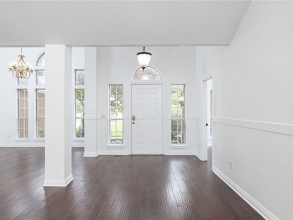 5th image of 1760 N Glenbrook Pl