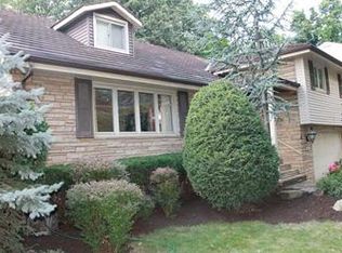 465 Miranda Rd, Pittsburgh, PA 15241
