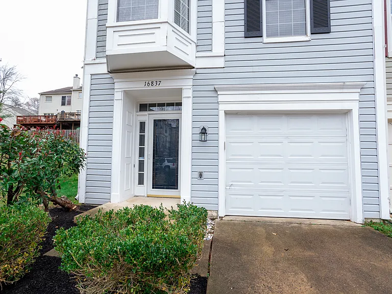 16837 Jed Forest Ln — Photo 45