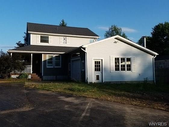 2nd image of 1410 Sweeney St