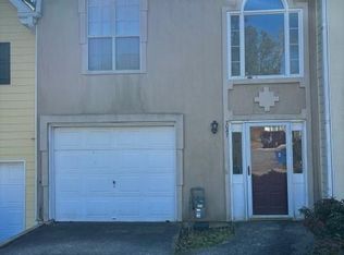 1041 Kennesborough Rd NW, Kennesaw, GA 30144