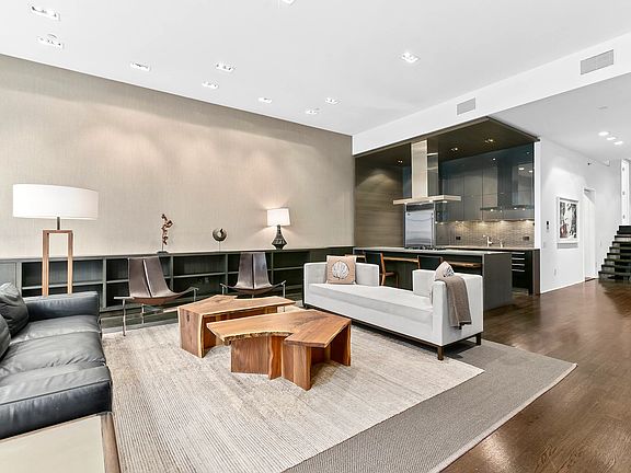 4th image of 109 Greene St APT 3B