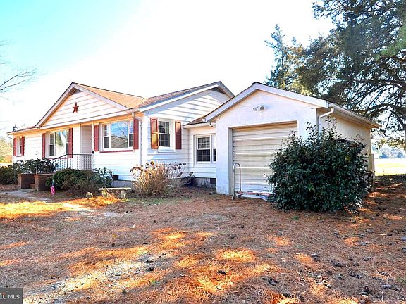 2nd image of 1837 Dun Swamp Rd