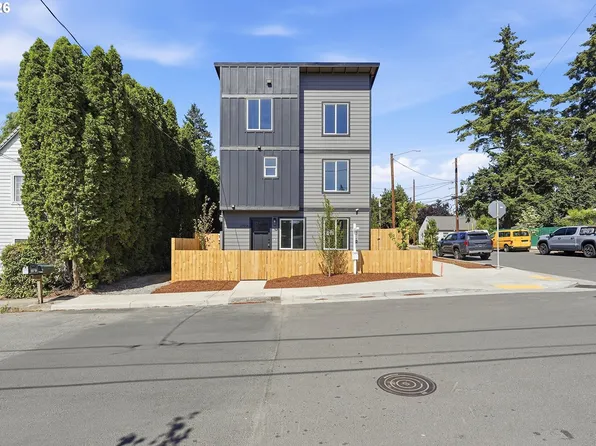 2701 SE 85th Ave Unit A, Portland, OR 97266