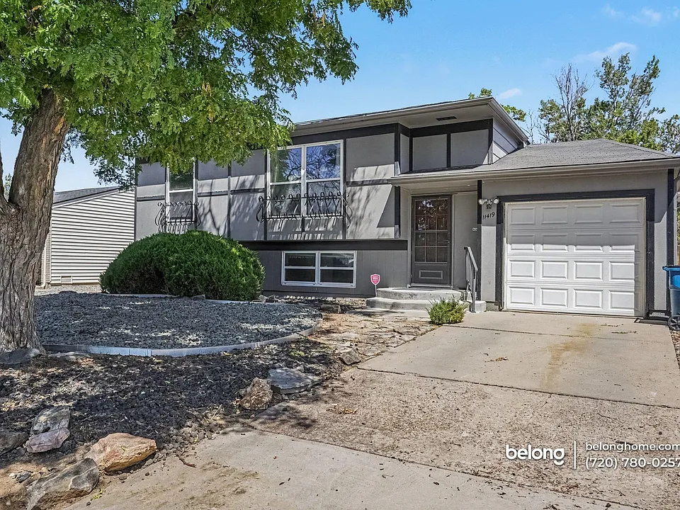 11419 E Virginia Dr