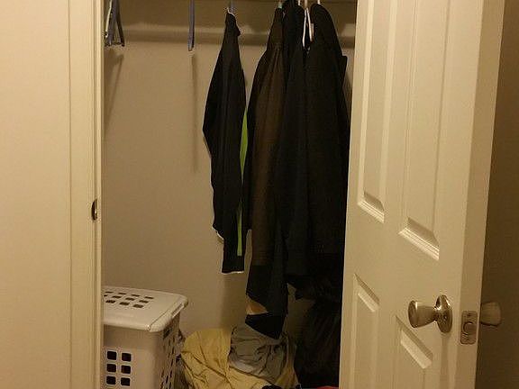 5th image of 2558 38th St #3A