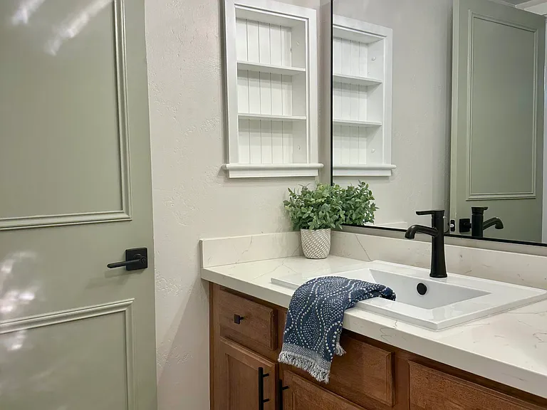 3845 E Greenway Rd — Photo 17