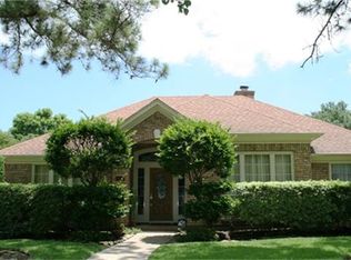 2023 Autumn Lake Dr, League City, TX 77573