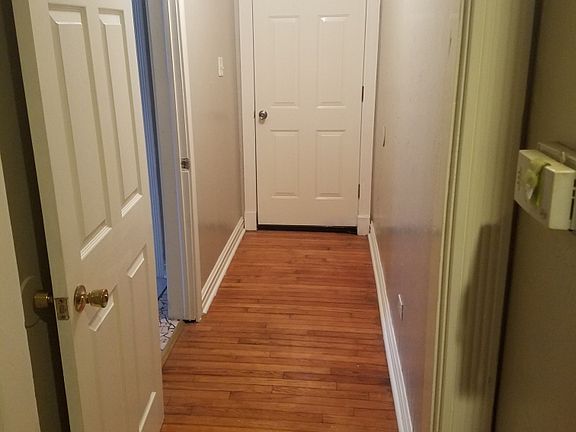 4th image of 238 Hortense St