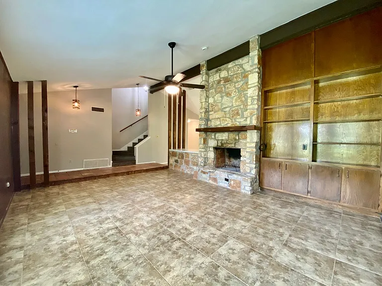 7219 Scenic Brook Dr — Photo 5