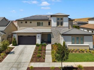 855 Ridgebank Ave, Madera, CA 93636