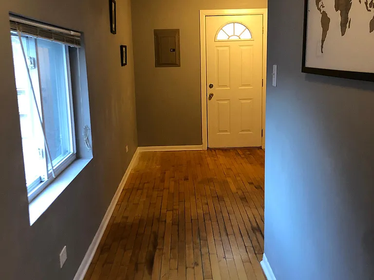 847 N Marshfield Ave #2R — Photo 11