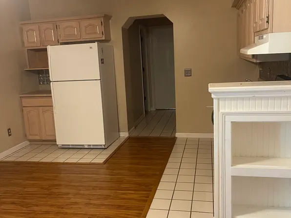 23 Nalu Ln #6, Prestonsburg, KY 41653