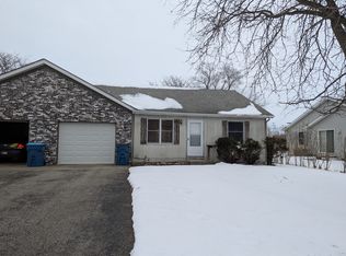 130 15th Pl SW, Demotte, IN 46310