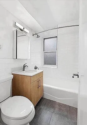 Rented by REAL New York | media 3