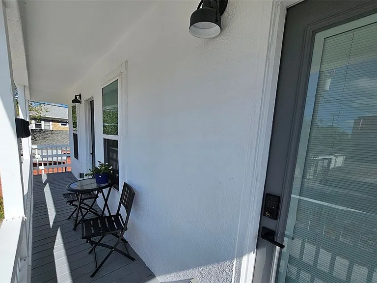 1117 Ocean Dr #D — Photo 10