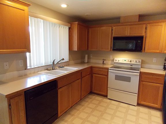 5th image of 13516 20th Avenue Ct E
