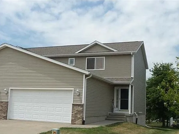 1992 50th St, Marion, IA 52302