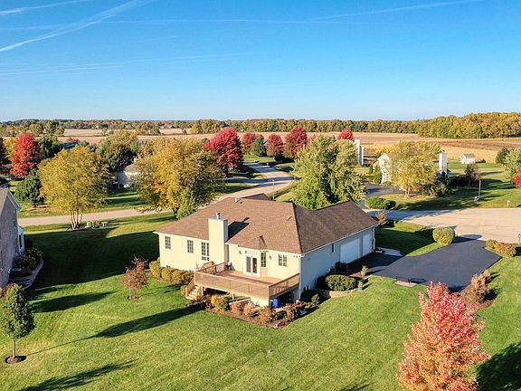 2nd image of 5910 Deerchase Ct