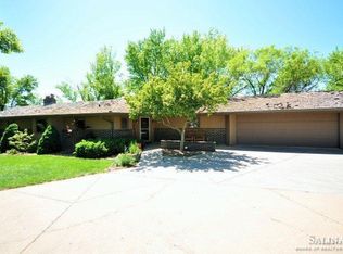600 Upper Mill Heights Dr, Salina, KS 67401