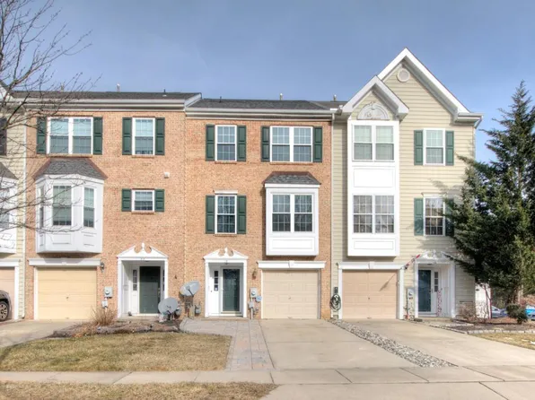 18 Alexandra Ct, Marlton, NJ 08053