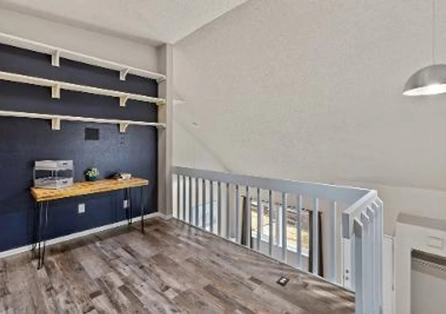 Charming 2BR Townhome in Colorado Springs — Photo 4