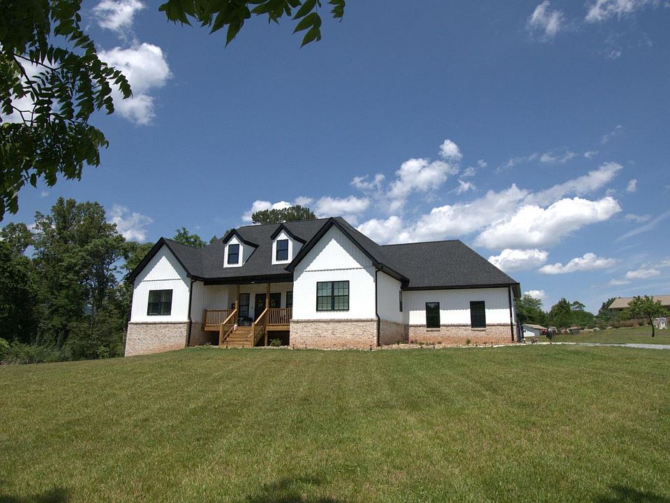1st image of 2611 White Rd