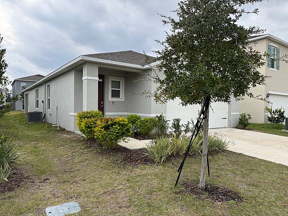 3rd image of 2626 Angel Falls Dr