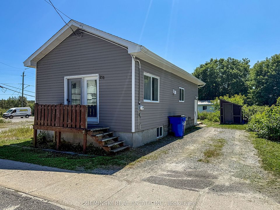1st image of 131 Golden Ave