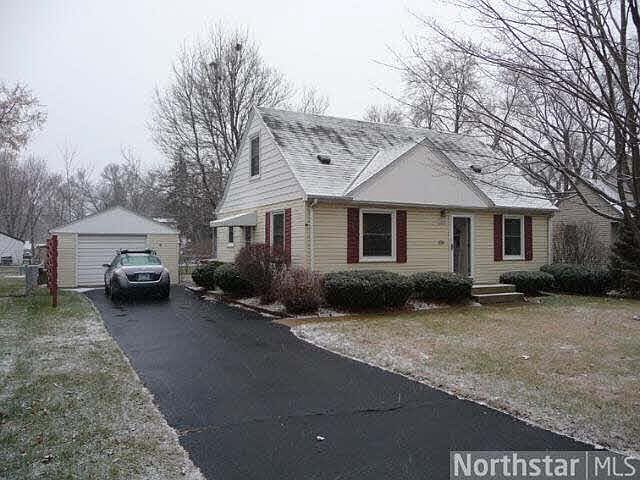 1st image of 2837 W 71 1/2 Street