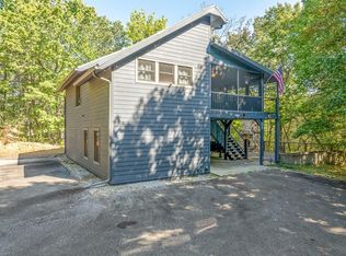 214 Dickerson Dr, Ellijay, GA 30536