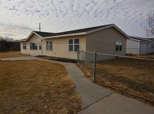 1714 W 10th St, North Platte, NE 69101