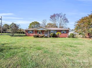 373 Old Wagy Rd, Forest City, NC 28043