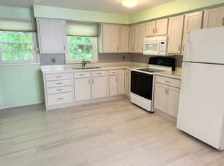 1784 Foxon Rd UNIT 2A, North Branford, CT 06471