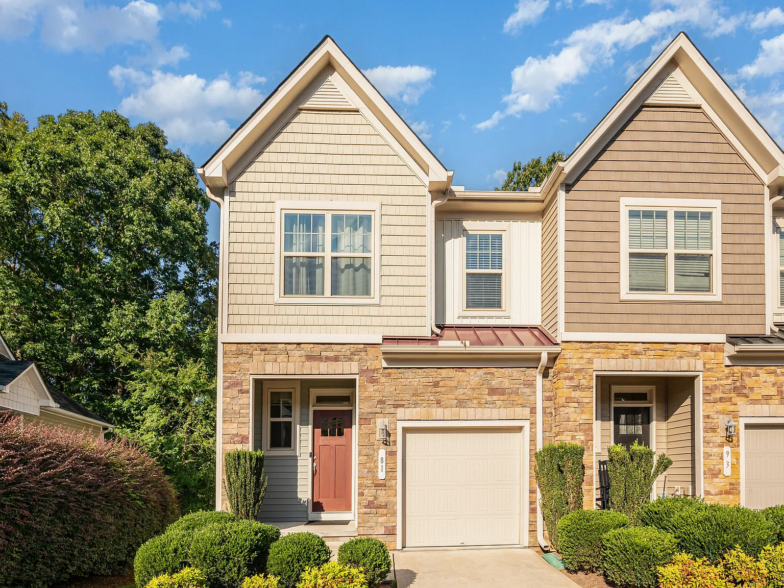 4 bed, 3.5 bath, 2367 sqft, $1,895 — Photo 3