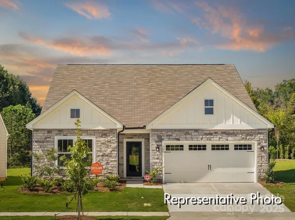 1509 Autumn Banks Way #74P, High Shoals, NC 28077