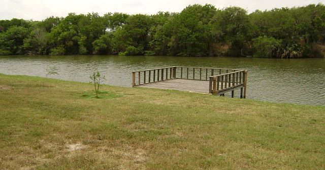 1st image of 124 Resaca Dr